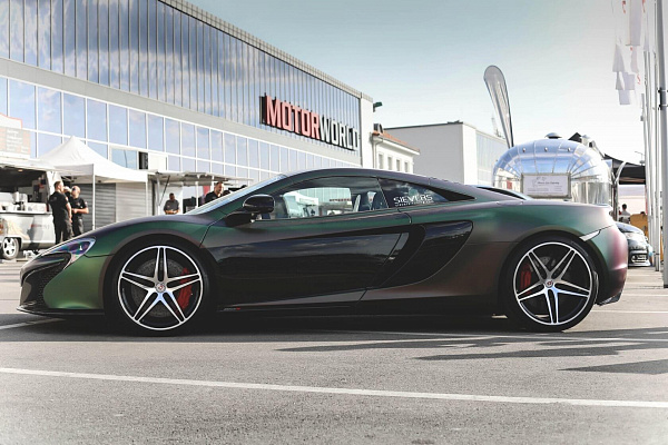 Фото дисков HRE P107 Алмазная проточка на McLaren 650S
