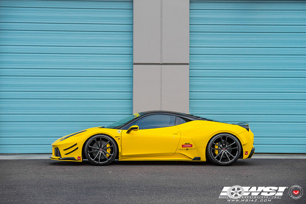 Фото дисков Vossen CG-203 Черный глянец на Ferrari 458