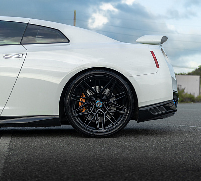 Фото дисков Vossen HF-7 на Nissan GT-R