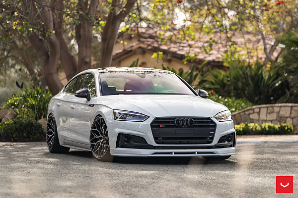 Фото дисков Vossen HF-2 Алмазная проточка на Audi A/S/RS 5 (F5)