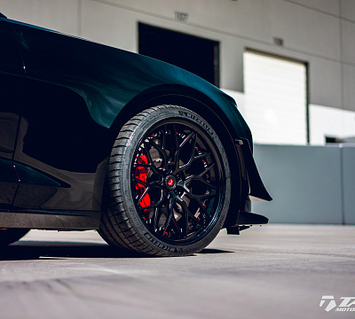 Фото дисков Vossen S17-01 (3-Piece) на Chevrolet Camaro VI