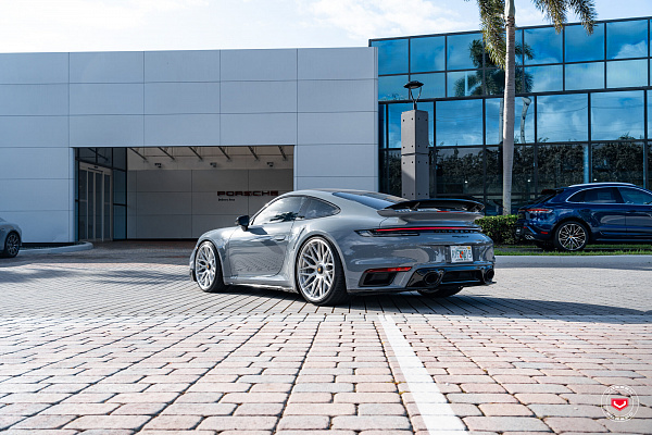 Фото дисков Vossen GEN-03 Глянцевый лак на Porsche 911 VIII