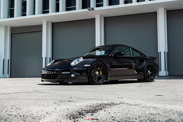 Фото дисков HRE 527 Черный сатин на Porsche 911 VI