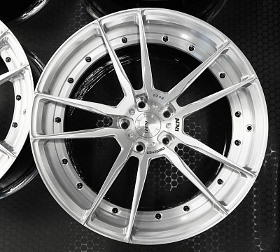 ADV.1 ADV5.2 M.V2 CS