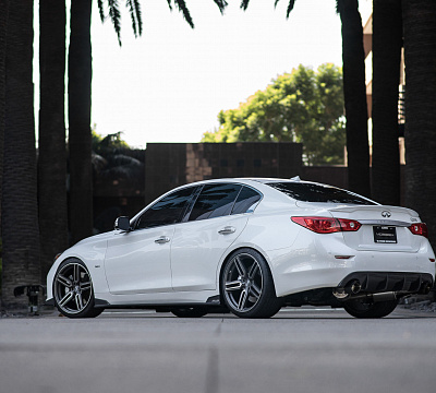 Фото дисков Vossen HF-1 на Infiniti Q50
