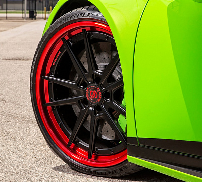 Фото дисков Strasse Wheels SV1 Deep Concave FS на Lamborghini Huracan