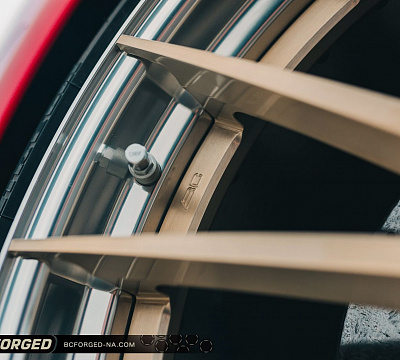 Фото дисков BC Forged HCA215 на Ferrari 458