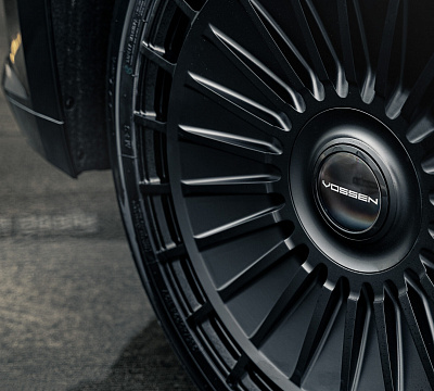 Фото дисков Vossen S21-12 на Cadillac Escalade V