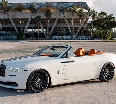 Фото дисков Strasse Wheels SV15T Deep Concave Duoblock RR на Rolls-Royce Ghost I