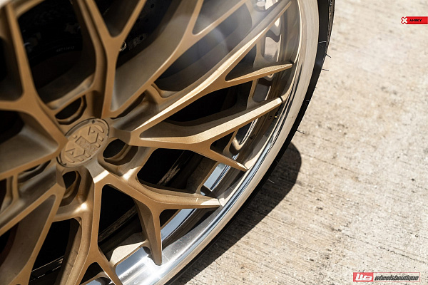 Фото дисков Anrky AN30 Сатиновое золото на Lexus LFA