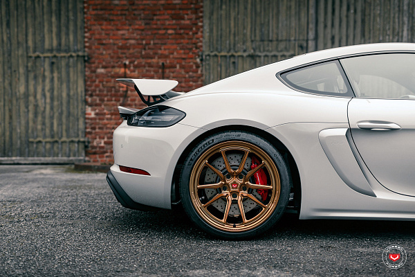 Фото дисков Vossen ML-X2 Глянцевая бронза на Porsche Cayman II