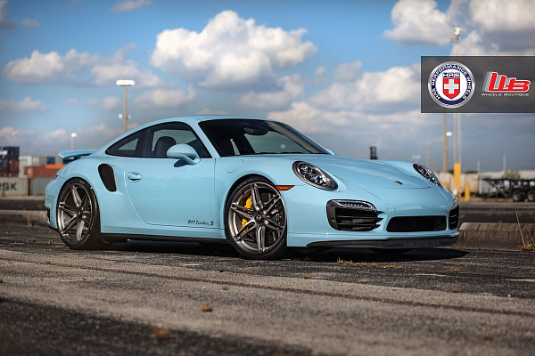 Фото дисков HRE P106 Сатиновый темный лак на Porsche 911 VII