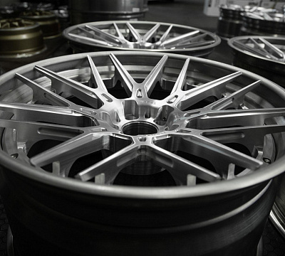 ADV.1 ADV8 Track Spec CS