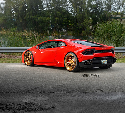 Фото дисков Strasse Wheels SM5R Deep Concave Monoblock на Lamborghini Huracan