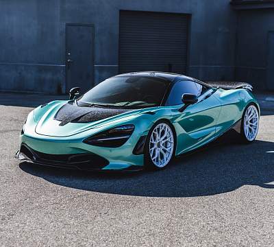 Фото дисков Brixton Forged PF10 на McLaren 720S