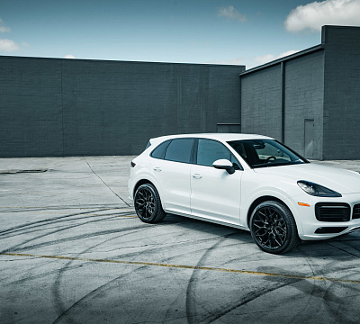 Фото дисков Vossen HF-2 на Porsche Cayenne III