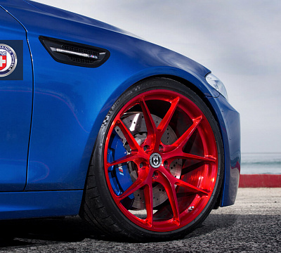 Фото дисков HRE P101 на BMW 5/M5 (F10)