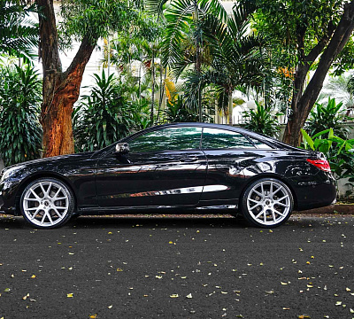 Фото дисков Vossen VFS-6 на Mercedes-Benz E-Class (W212, S212, C207)