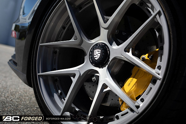Фото дисков BC Forged HCK196 Сатиновый тонированный лак на Porsche 911 VIII