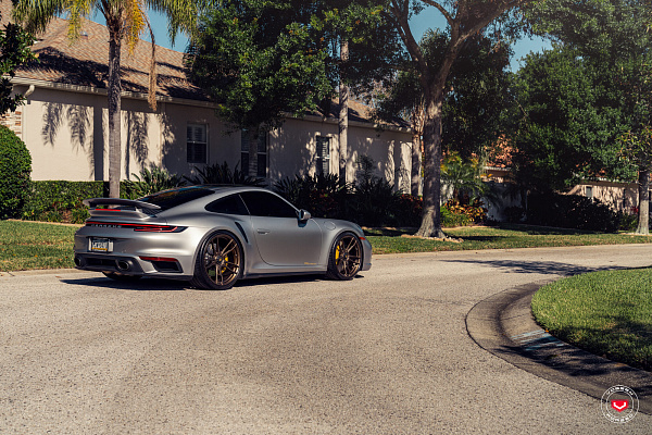 Фото дисков Vossen S17-06 Сатиновая бронза на Porsche 911 VIII