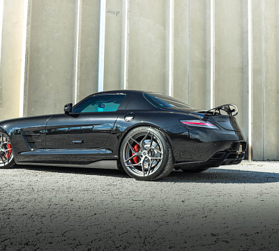 Фото дисков Brixton Forged PF7 на Mercedes-Benz SLS AMG