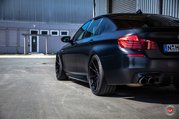 Фото дисков Vossen M-X2 Черный сатин на BMW 5/M5 (F10)