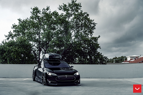 Фото дисков Vossen HF-3 Алмазная проточка на Tesla Model S