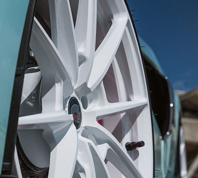 Фото дисков Anrky AN18 на McLaren 600