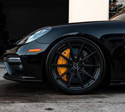 Фото дисков Brixton Forged R11-R на Porsche Panamera II