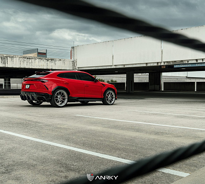 Фото дисков Anrky AN38 на Lamborghini Urus