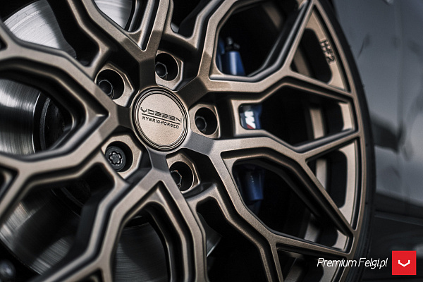 Фото дисков Vossen HF-2 Глянцевая бронза на BMW 2/M2 (F22/F87)