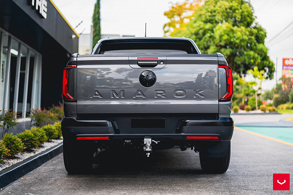 Фото дисков Vossen HF6-3 Черный сатин на  Volkswagen Amarok II