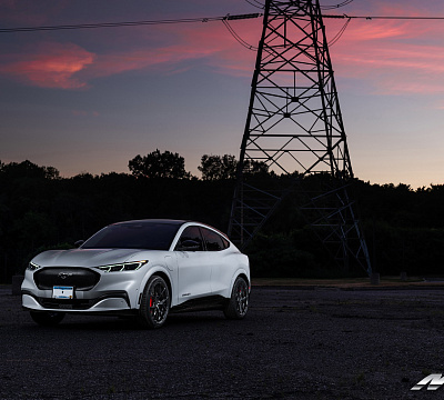 Фото дисков MRR FS06 на Ford Mustang Mach-E