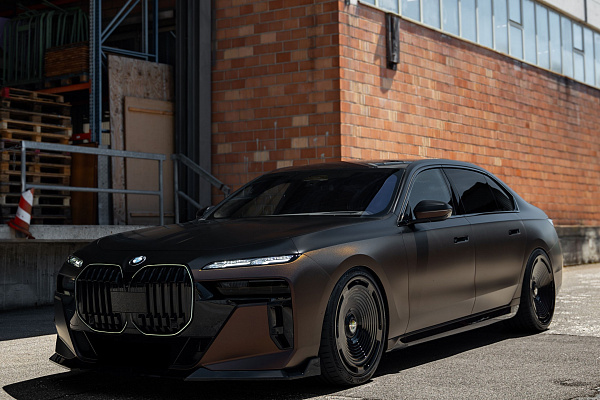 Фото дисков ST Wheels ST7 Черный глянец на BMW 7 (G70)