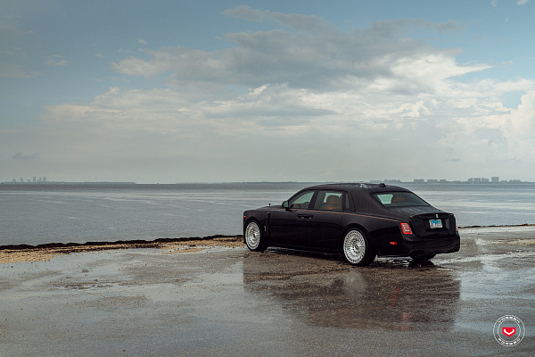 Фото дисков Vossen LC3-13T Глянцевый лак на Rolls-Royce Phantom