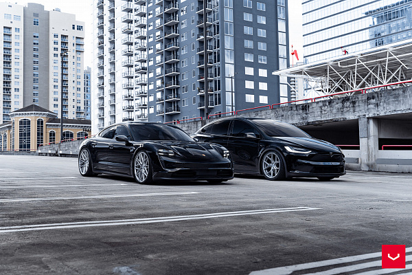 Фото дисков Vossen HF-7 Серебро на Porsche Taycan I
