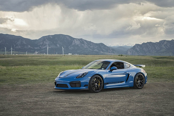 Фото дисков HRE P101 Черный сатин на Porsche Cayman II