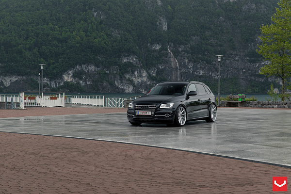 Фото дисков Vossen CVT Серебро на Audi Q5 (8R)