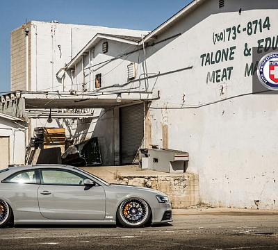 Фото дисков HRE 300 на Audi A/S/RS 5 (8T)