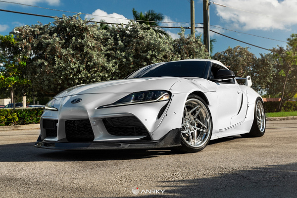 Фото дисков Anrky S3-X3 Полированный лак на Toyota Supra A90