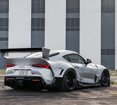 Фото дисков Strasse Wheels S6 Competition на Toyota Supra A90