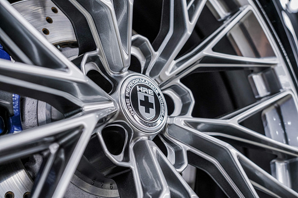 Фото дисков HRE FF28 Серебро на BMW 4/M4 (G22/G82)