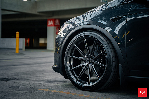 Фото дисков Vossen HFX-2 (5-Lug) Глянцевый графит на Tesla Model X