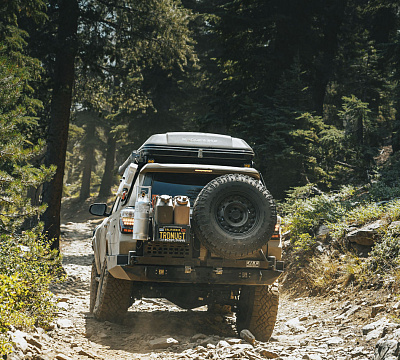 Фото дисков Black Rhino AXLE на Toyota 4Runner V