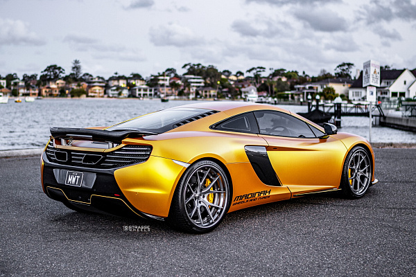 Фото дисков Strasse Wheels SM5R Deep Concave FS Сатиновый тонированный лак на McLaren 650S