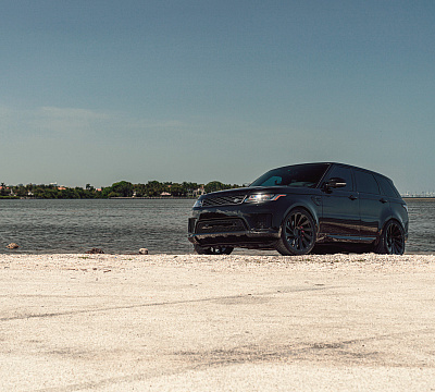 Фото дисков Vossen UV-3 на Land Rover Range Rover Sport II