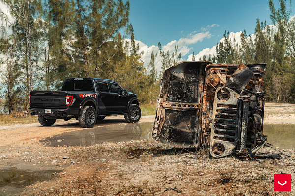 Фото дисков Vossen HFX-1 (6-Lug) Сатиновый графит на Ford F-150 XIV