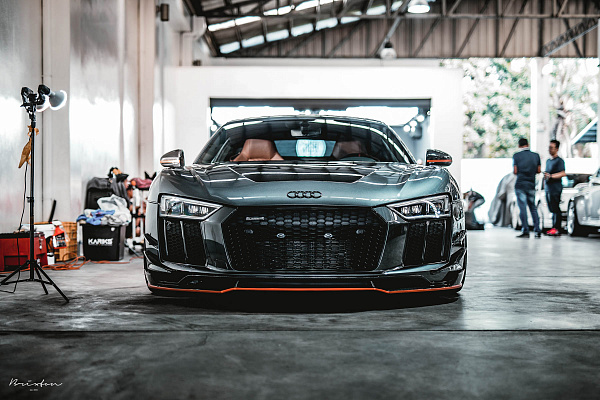 Audi R8