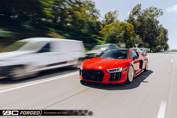 Фото дисков BC Forged HCS21 Глянцевая шампань на Audi R8 (4S)