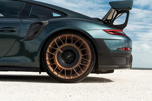 Фото дисков Anrky AN20 Aerosport Сатиновая бронза на Porsche 911 VII